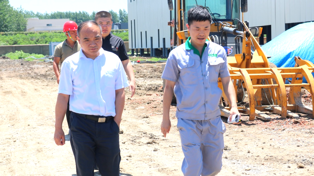 快訊！縣委領(lǐng)導(dǎo)實(shí)地查看正...